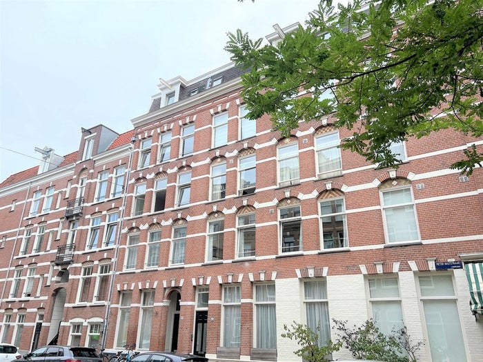 Te huur: Appartement Pieter Baststraat 13 H in Amsterdam