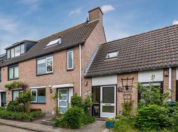 Huis Hardersbos 50 in Hoofddorp
