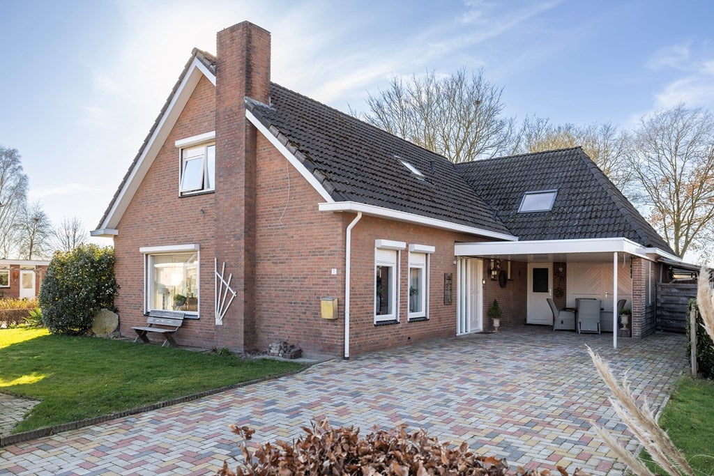 Huis Het Slag 1 in Zwartemeer