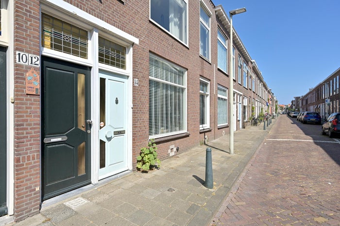 Jan van Houtstraat 12