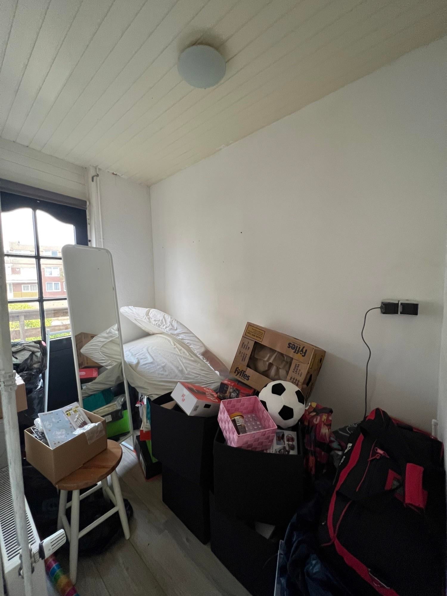 Kamer te huur: Emmastraat, Groningen