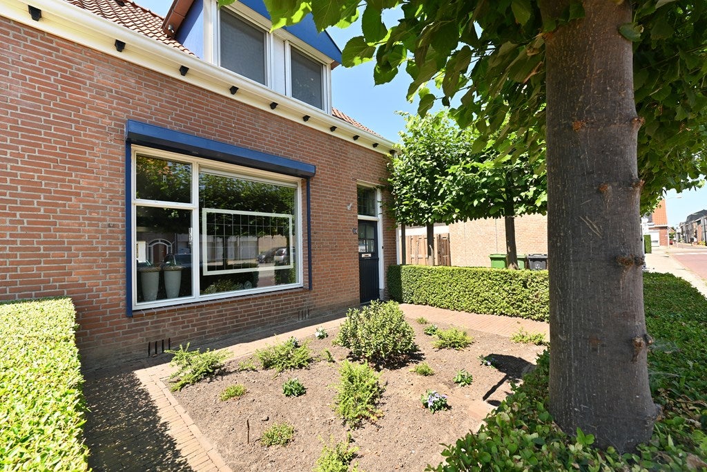 Huis Molenstraat 10 in Oud-Vossemeer