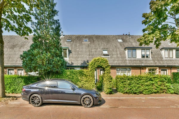 House Eemnesserweg in Huizen