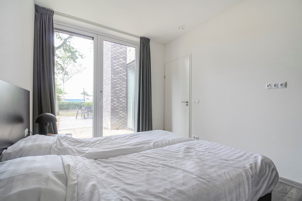 Vrijstaande woning te koop: Spijkweg 15-129, Biddinghuizen