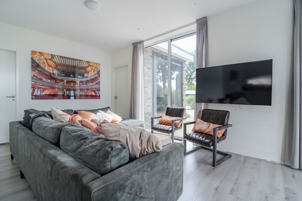 Vrijstaande woning te koop: Spijkweg 15-129, Biddinghuizen