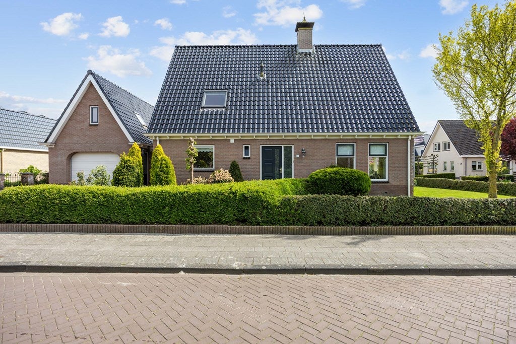 Huis Valeriaan 12 in Marum