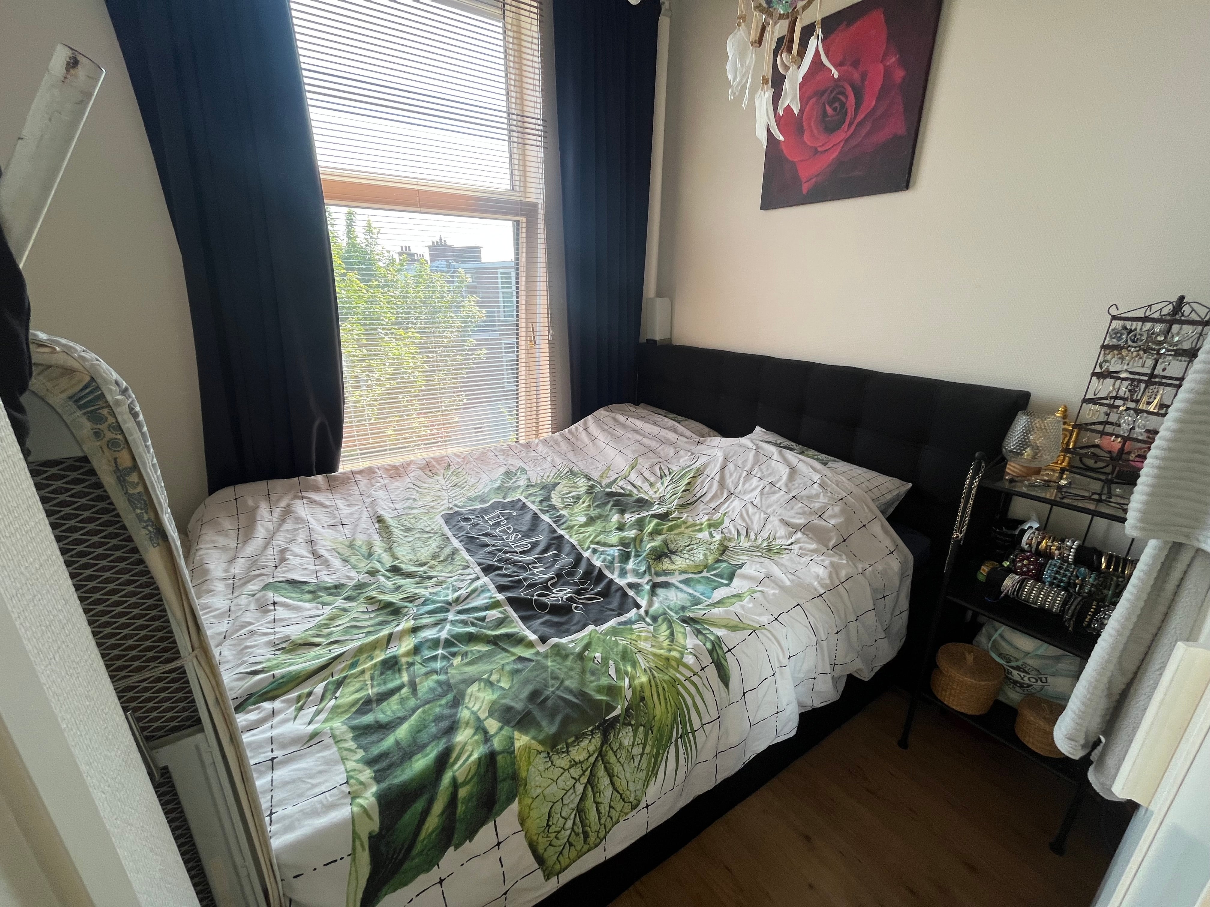 Studio te huur: Valkenboslaan 280C, 'S-Gravenhage