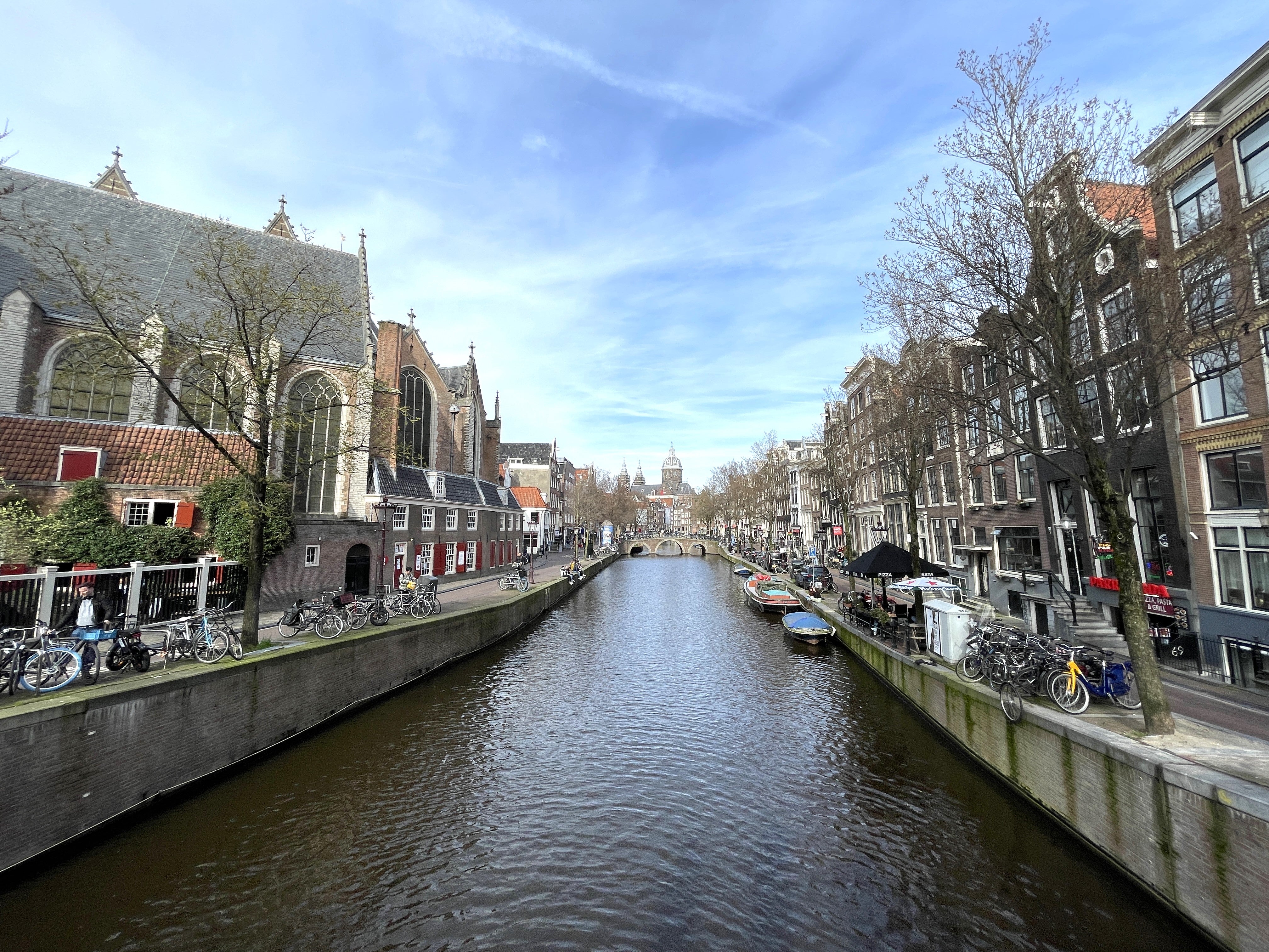 Woning in Amsterdam - Oudezijds Voorburgwal