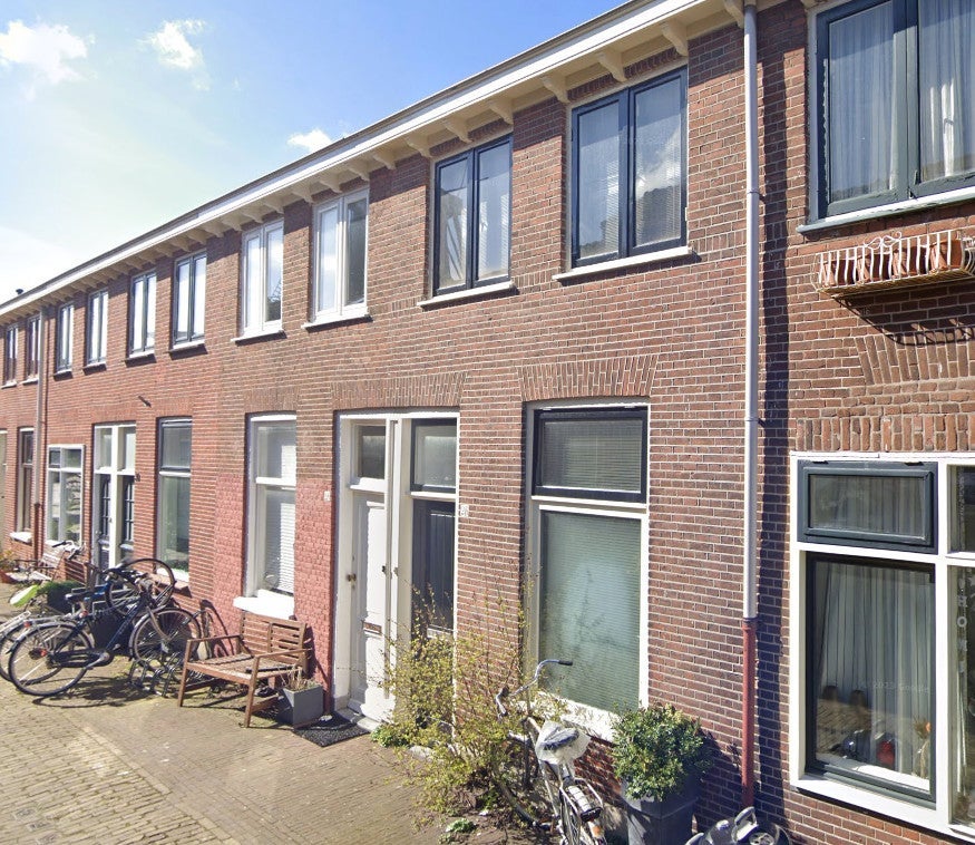 Huis Dirklangendwarsstraat in Delft