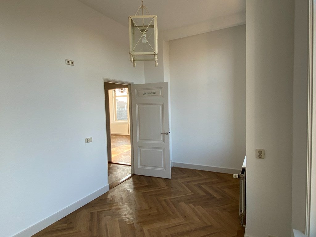 Woning te huur: Raadhuisstraat, Oosthuizen