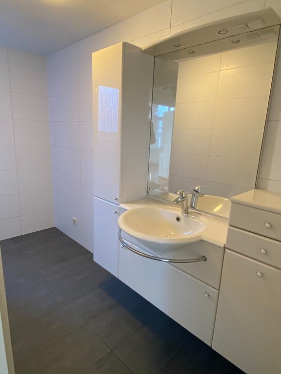 Woning te huur: Raadhuisstraat, Oosthuizen