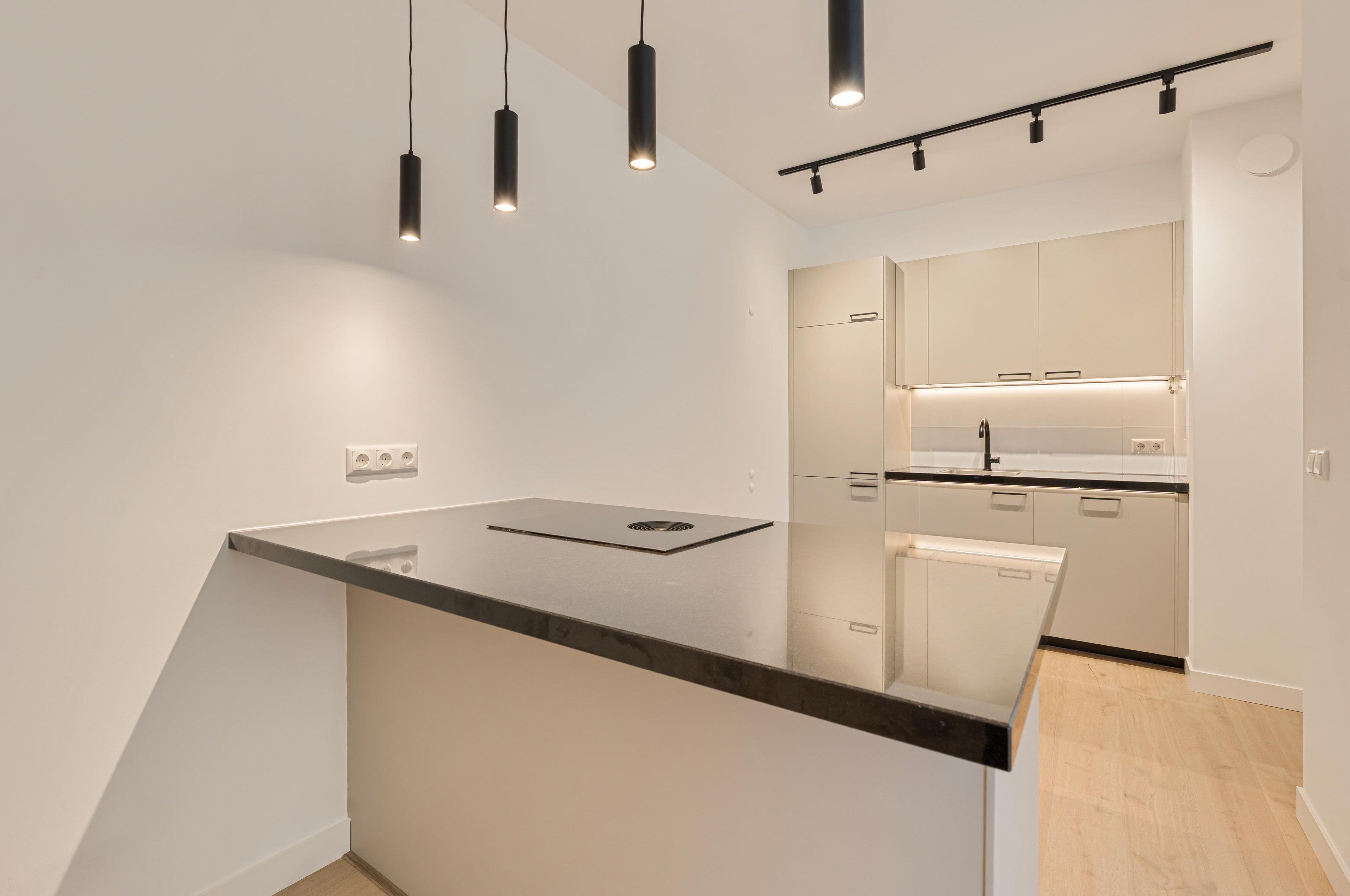 Woning te huur: Ferguutstraat, Amsterdam
