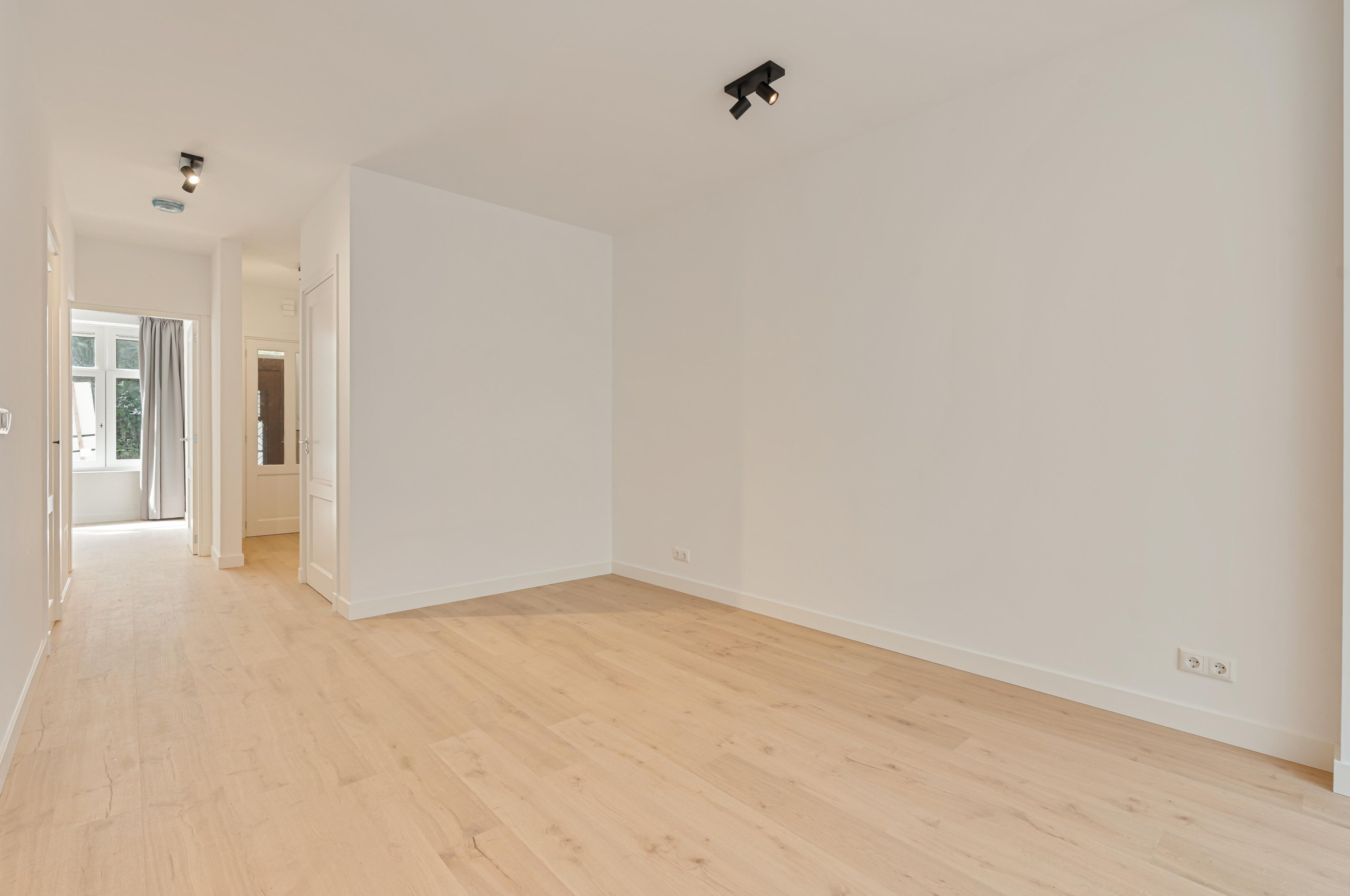 Woning te huur: Ferguutstraat, Amsterdam