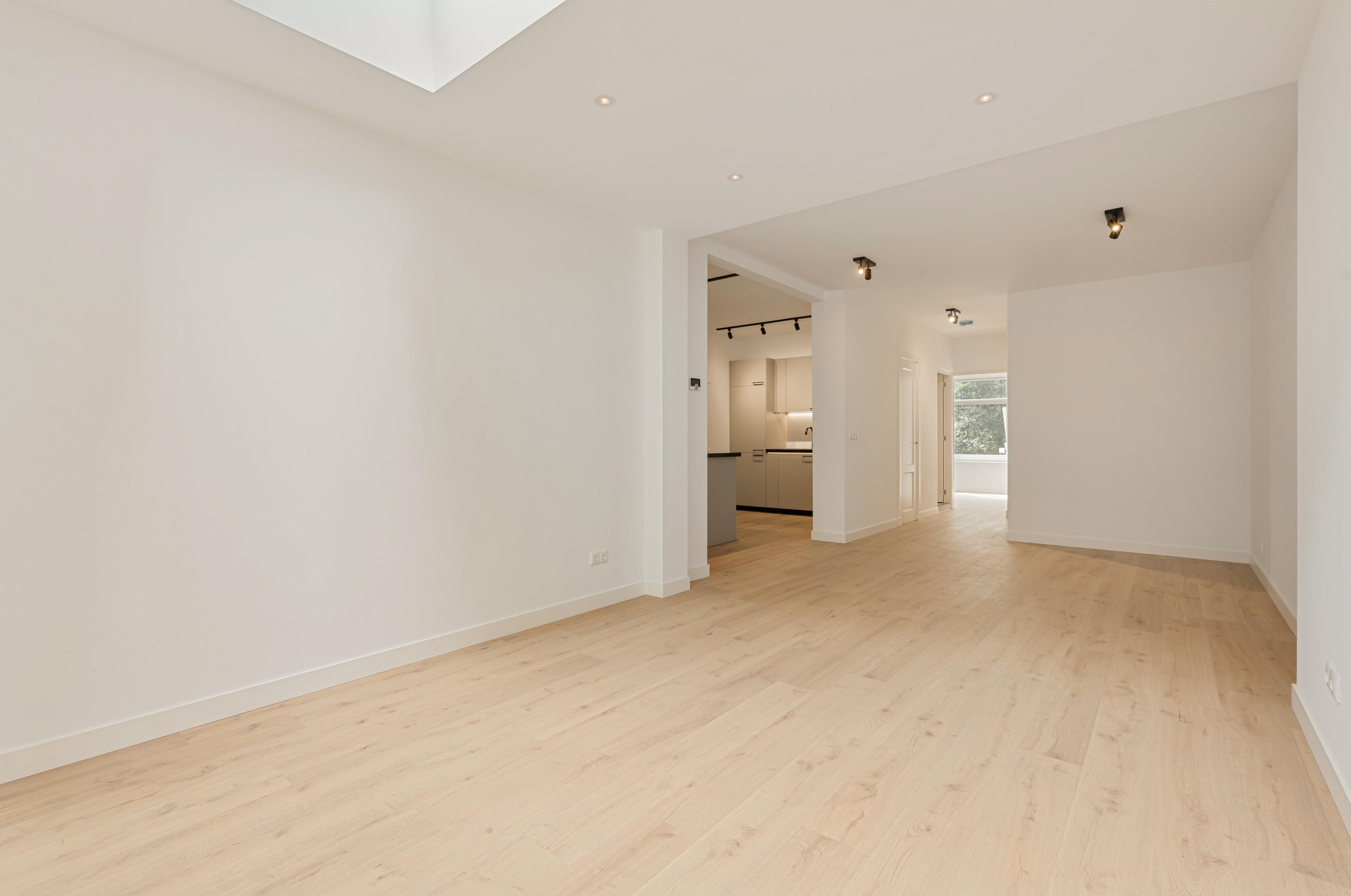 Woning te huur: Ferguutstraat, Amsterdam