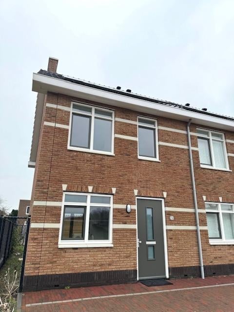 Te huur: Huis De Kota Baroestraat in Vlissingen