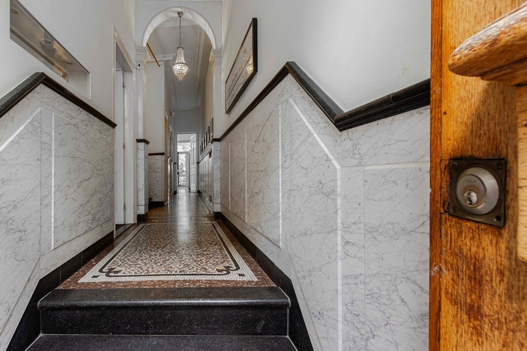 Tussenwoning te koop: Sint Pieterstraat 40, Maastricht