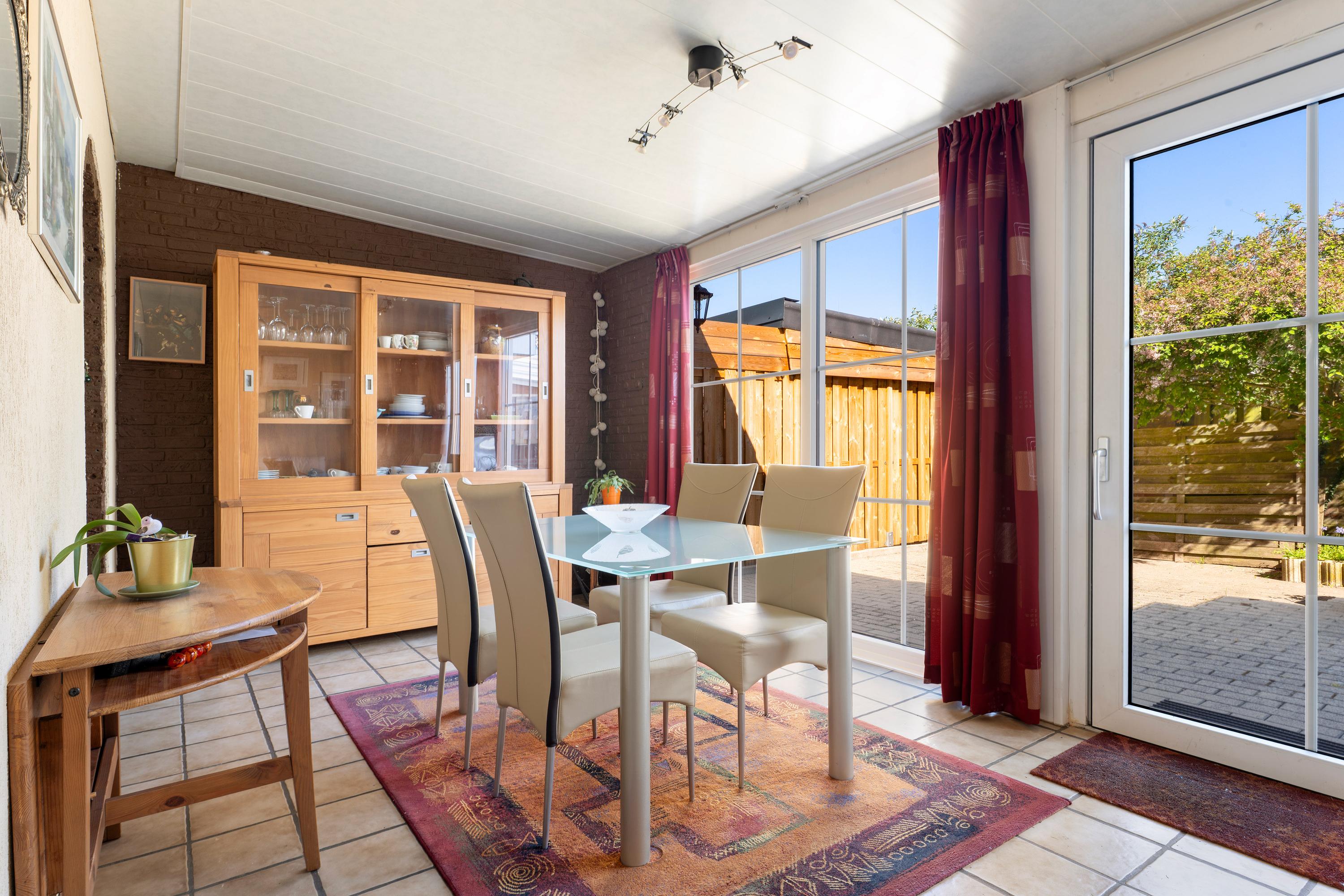 Tussenwoning te koop: Prins Hendrikstraat 57, Hoensbroek