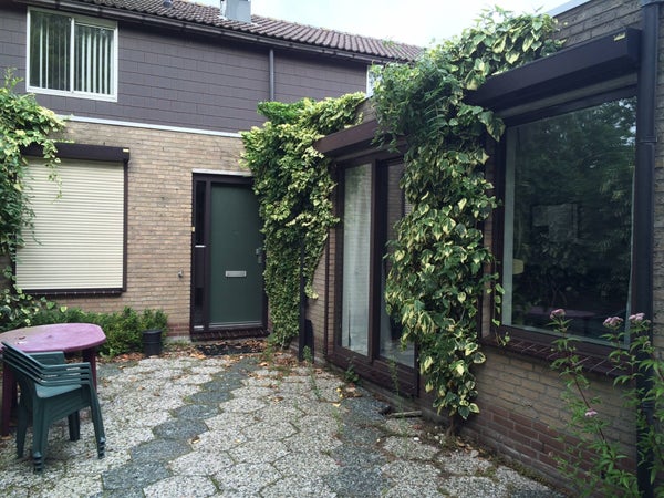 Te huur: Huis Platanendreef in Vlaardingen