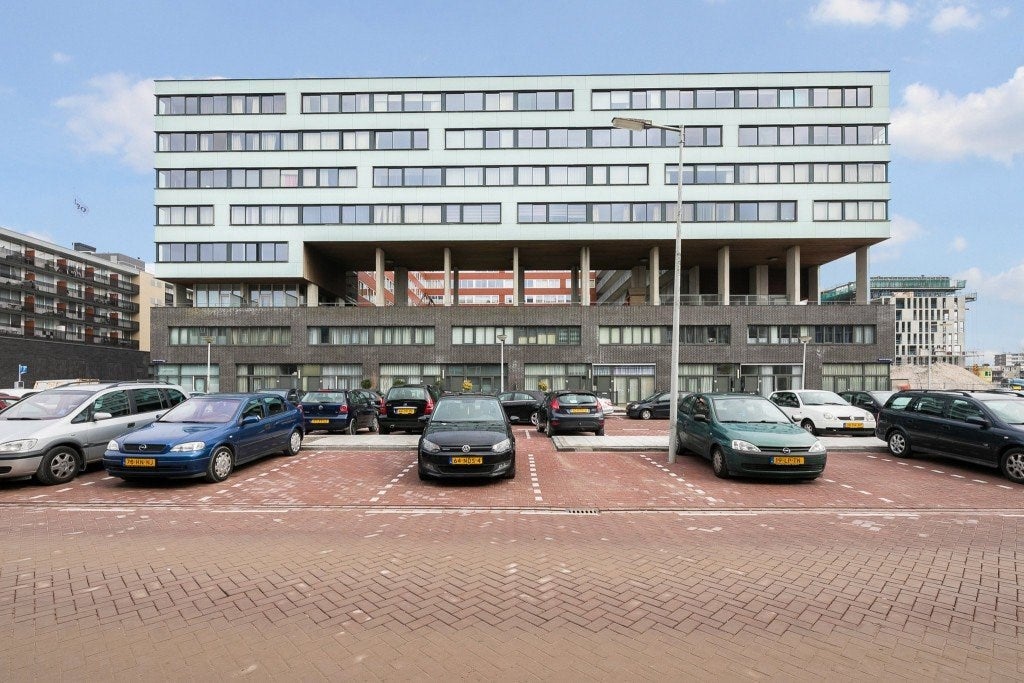 Flat Van Suchtelen van de Haarestraat 26 H