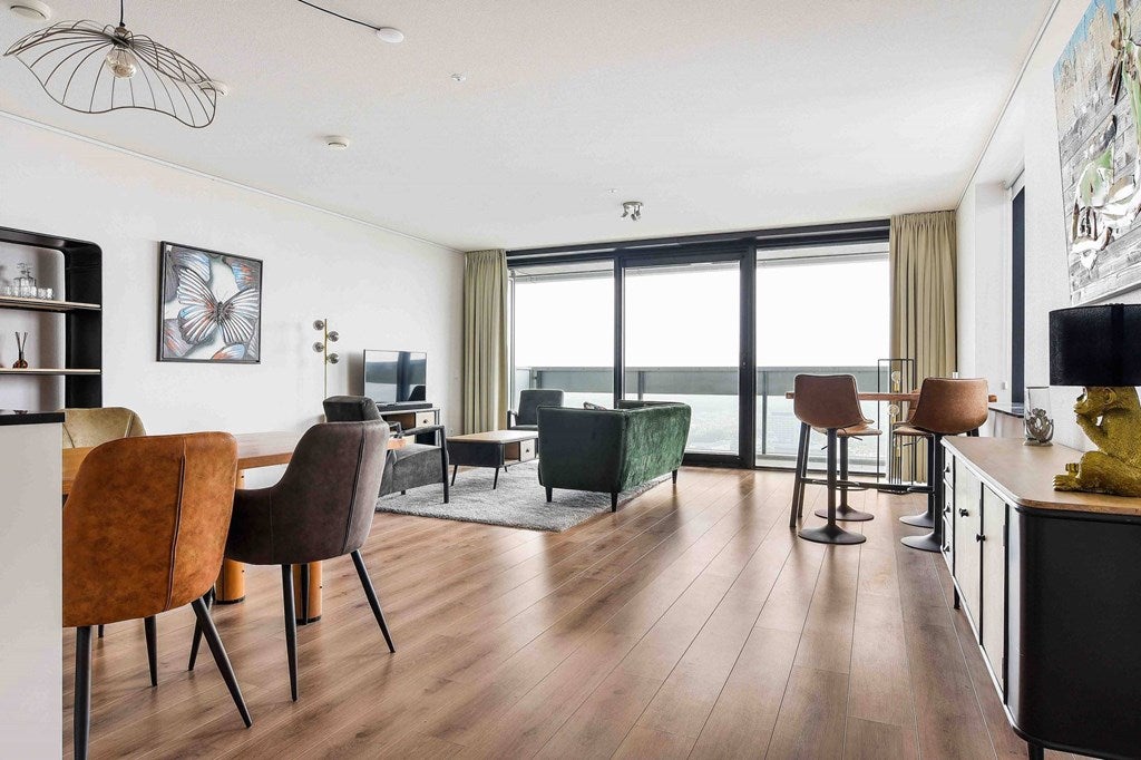Flat Anna van Buerenplein 250