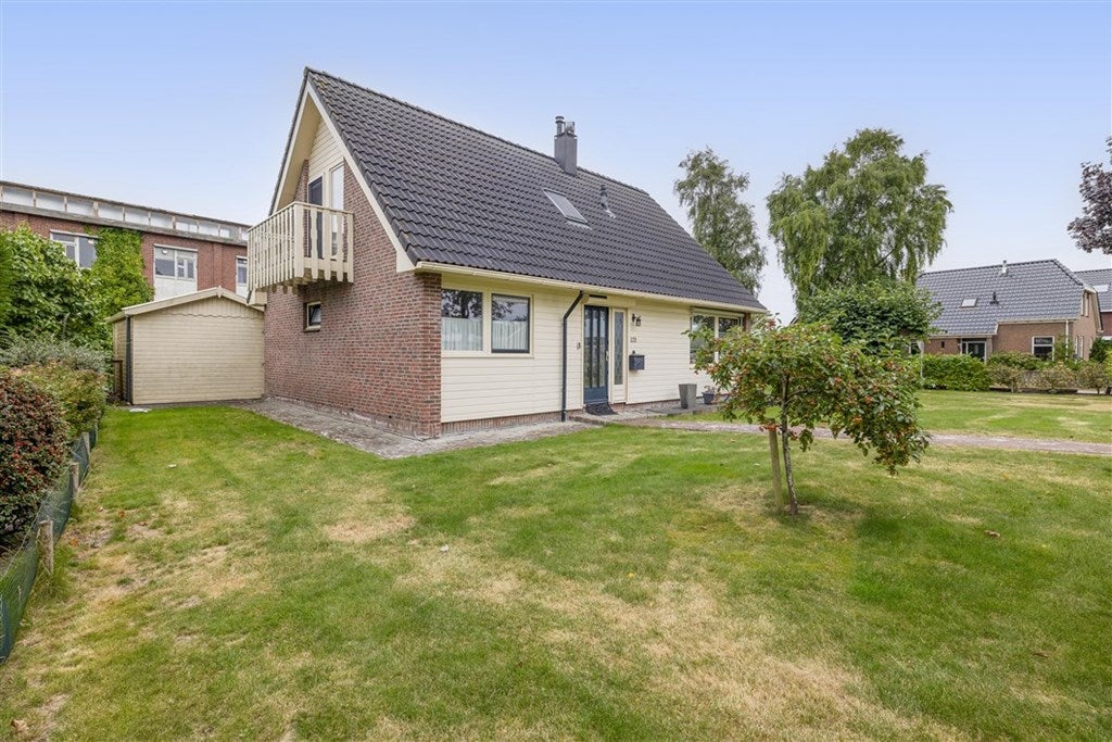Huis Beneden Oosterdiep 170 in Veendam