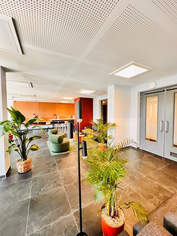 Studio te huur: Laakweg 21Z, 'S-Gravenhage