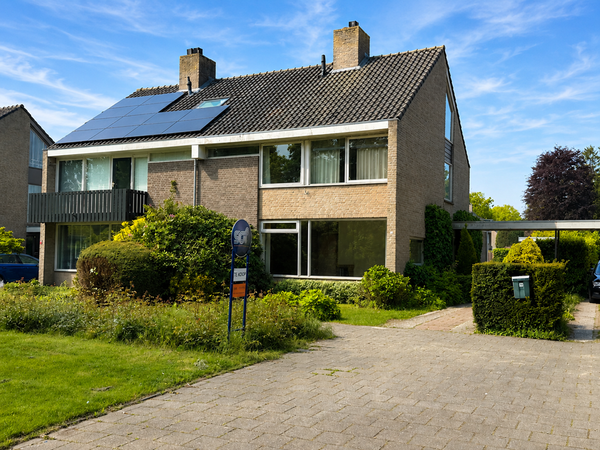 Huis Maaslaan 17 in Son en Breugel