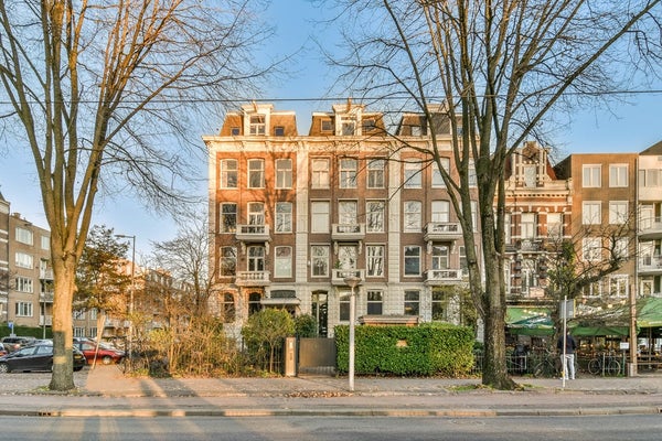 Appartement Linnaeusstraat in Amsterdam