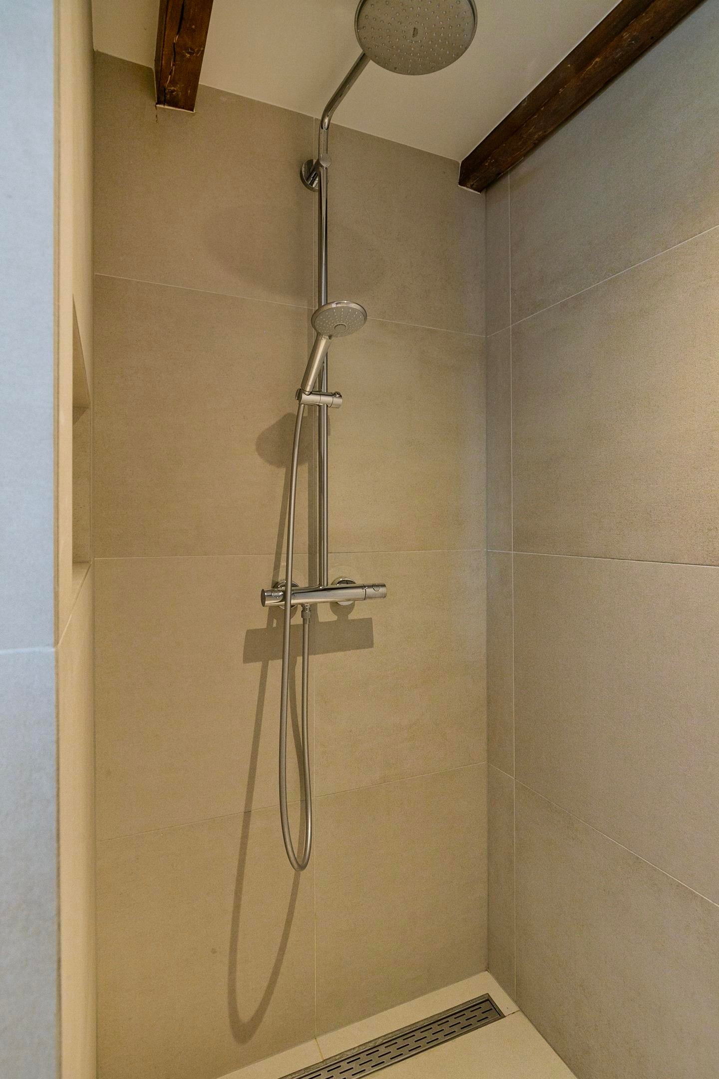 Woning te huur: Potgieterstraat, Amsterdam