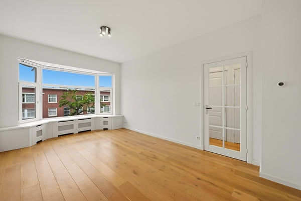 Appartement De Genestetlaan 32 in Den Haag