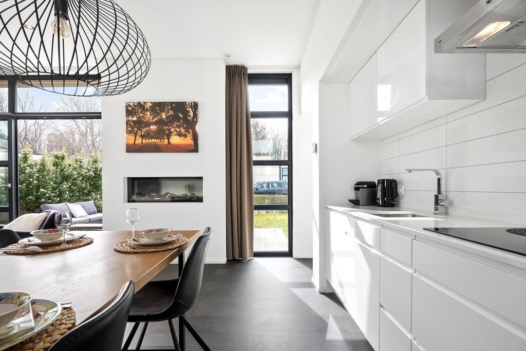 Vrijstaande woning te koop: Buitenhuizerweg 2, Velsen-Zuid