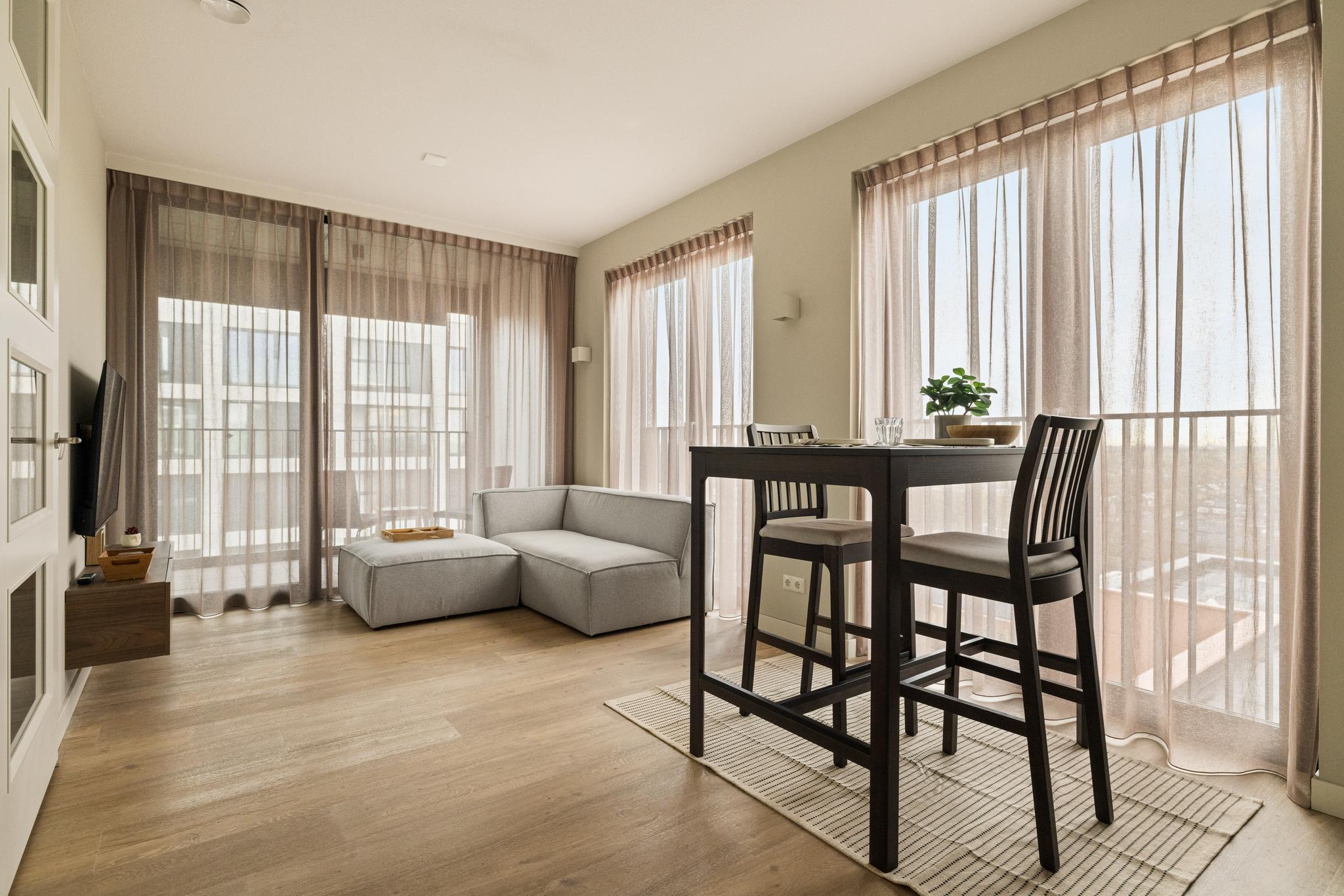 Flat Niemeyerstraat 247