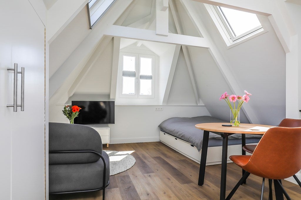 Appartement Jacob van Lennepstraat 64 4B in Amsterdam