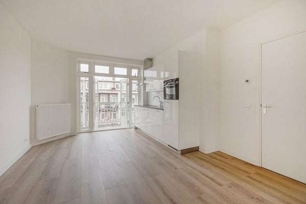 Appartement Rijnstraat in Amsterdam