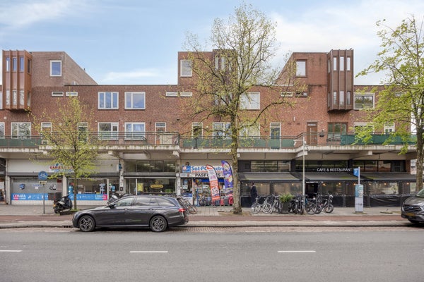 Appartement Pieter Calandlaan in Amsterdam