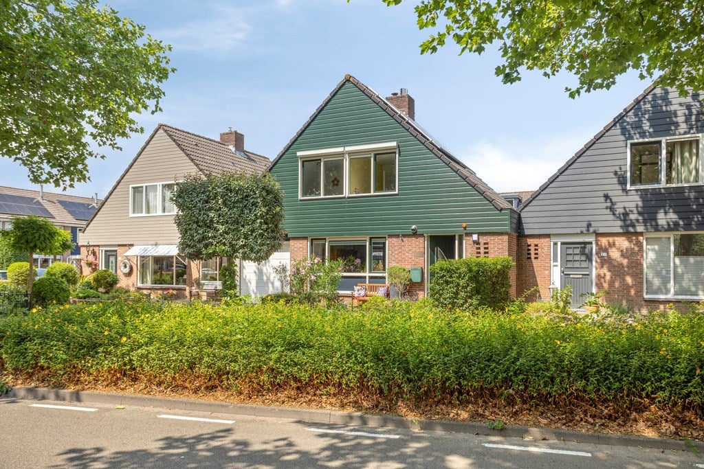 Huis Uitlaat 20 in Grootebroek