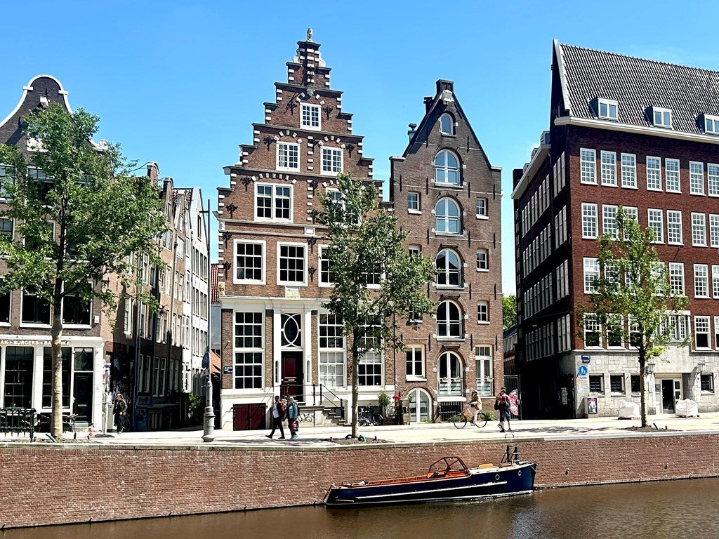 Te huur Appartement Geldersekade in Amsterdam