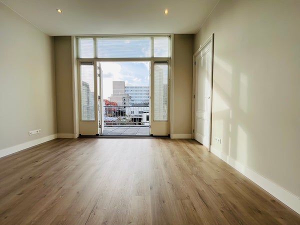 Appartement Van Diemenstraat in Den Haag