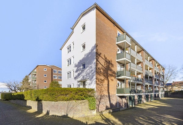 Beeklaan 33