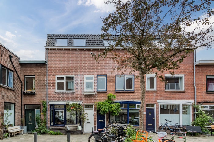 Paramaribostraat 102