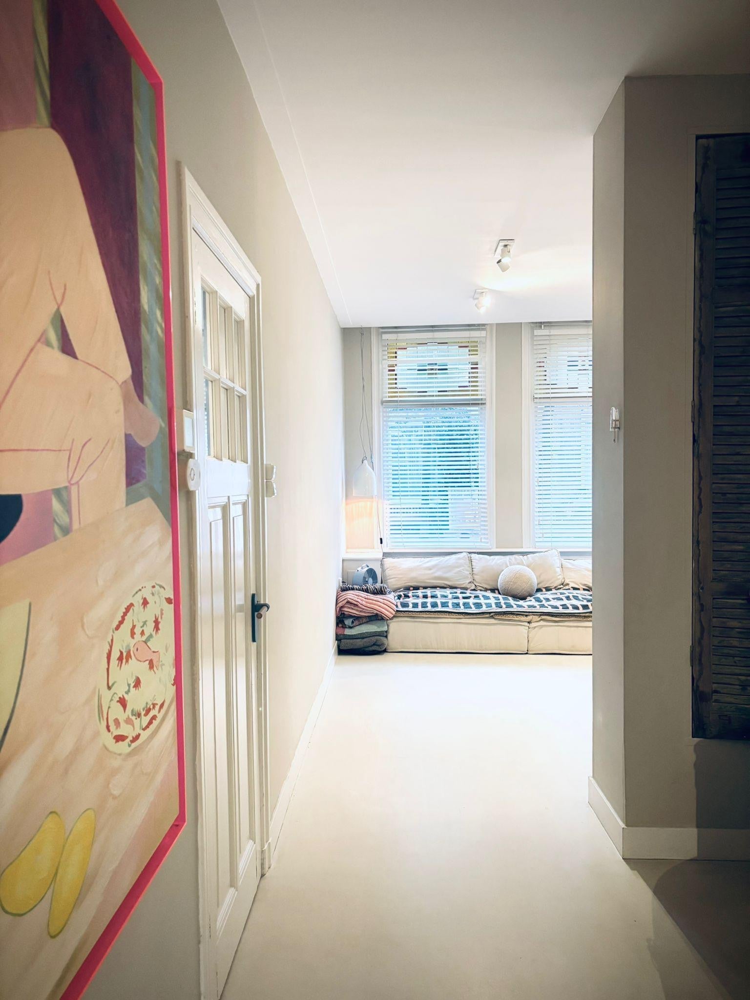 Flat Douwes Dekkerstraat