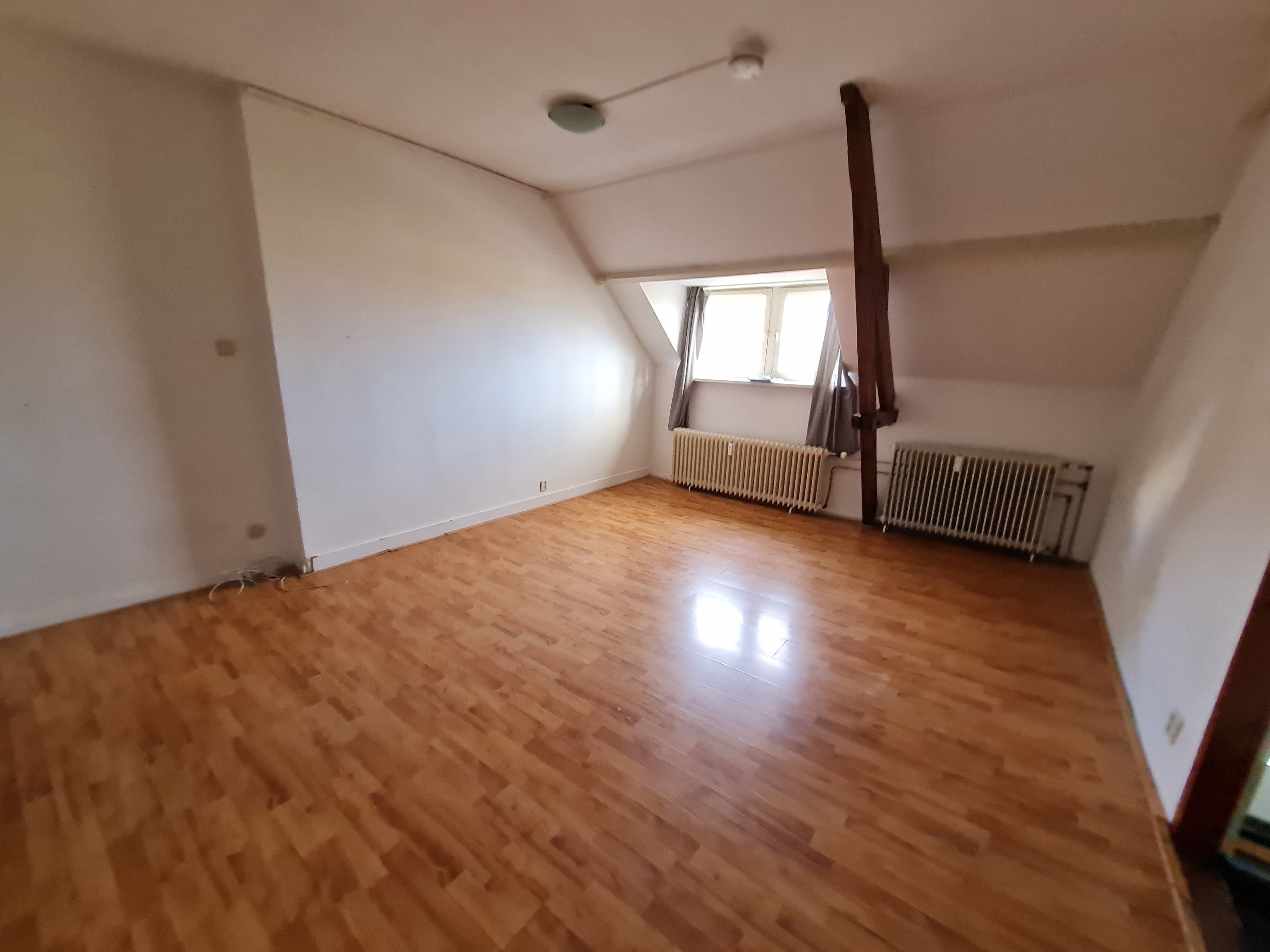 Kamer te huur: Wilhelminapark 137-04, Tilburg