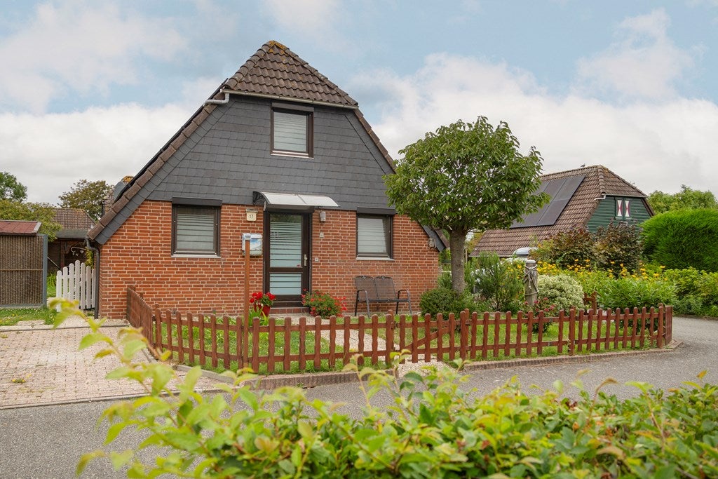 Huis Herkingsezeedijk 17 in Herkingen