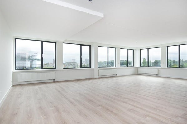Flat Amstelboulevard 44 in Amsterdam