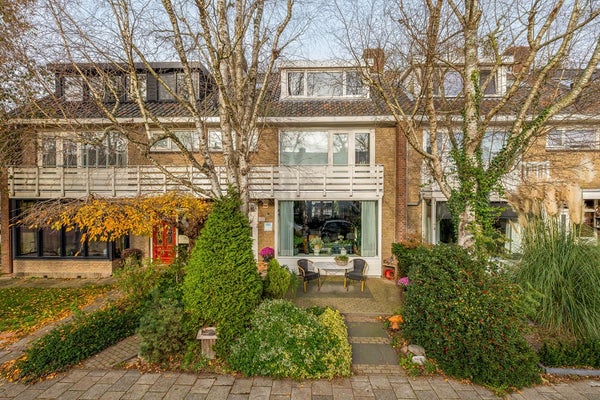 Huis C. Huygenslaan 8 in Waddinxveen