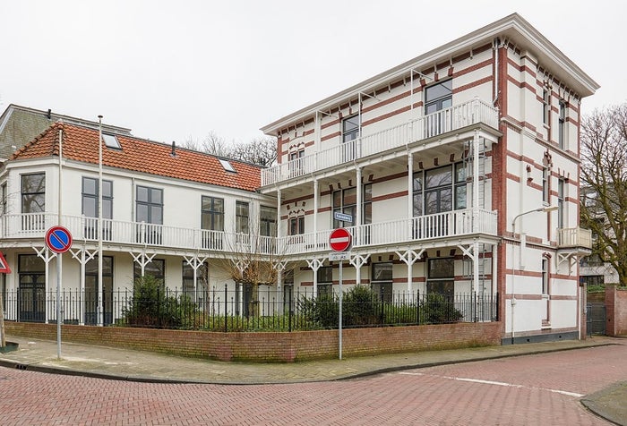 Te huur: Appartement Van Stolkweg in Den Haag