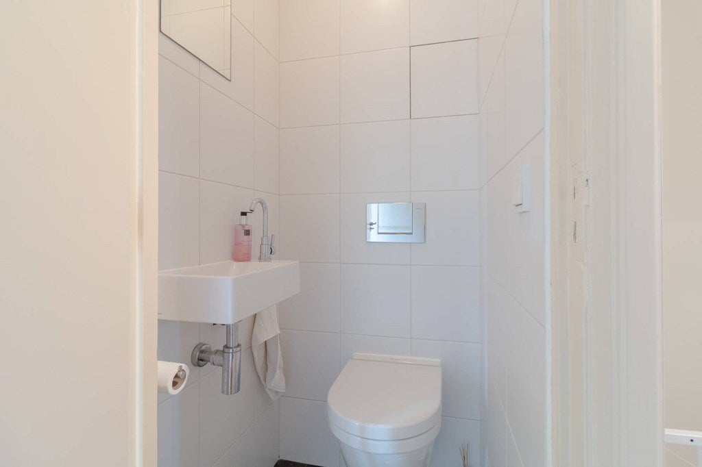 Woning te huur: Amsteldijk, Amsterdam