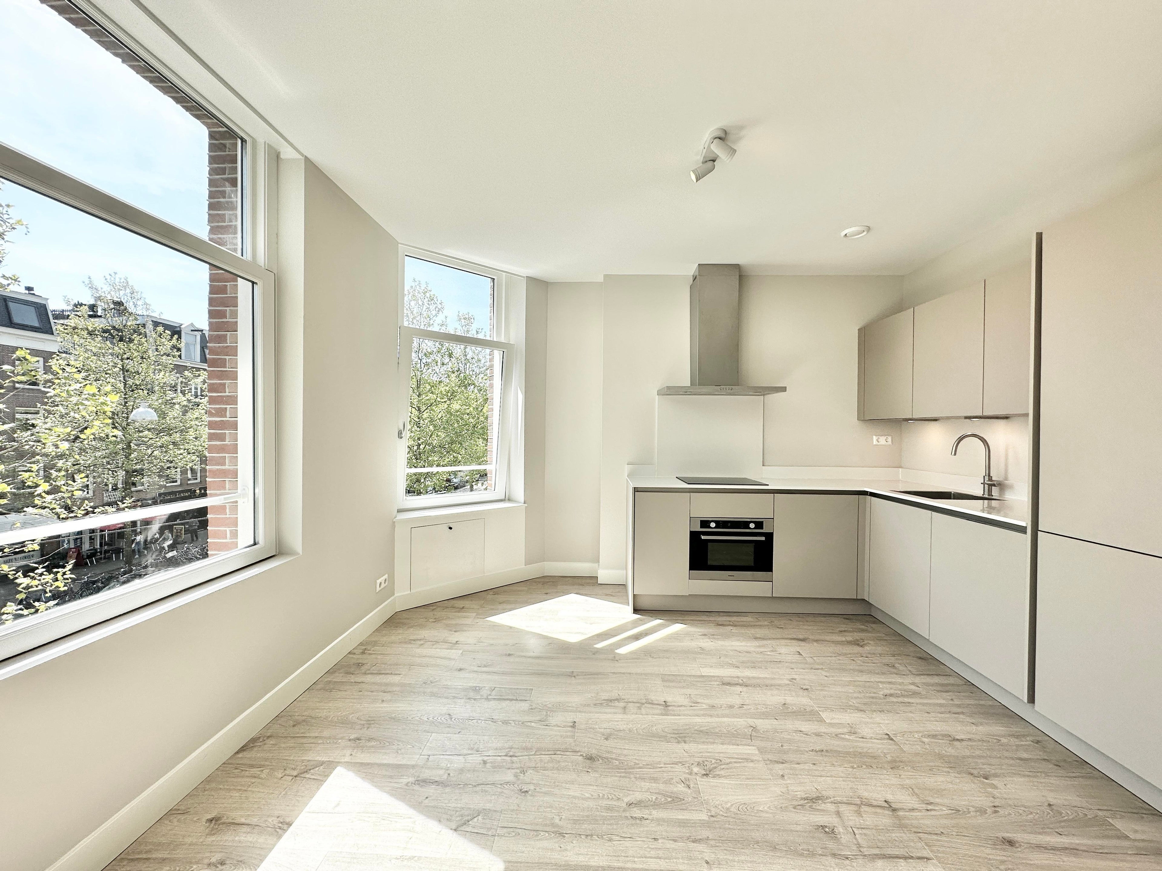 Te huur Appartement Ceintuurbaan in Amsterdam