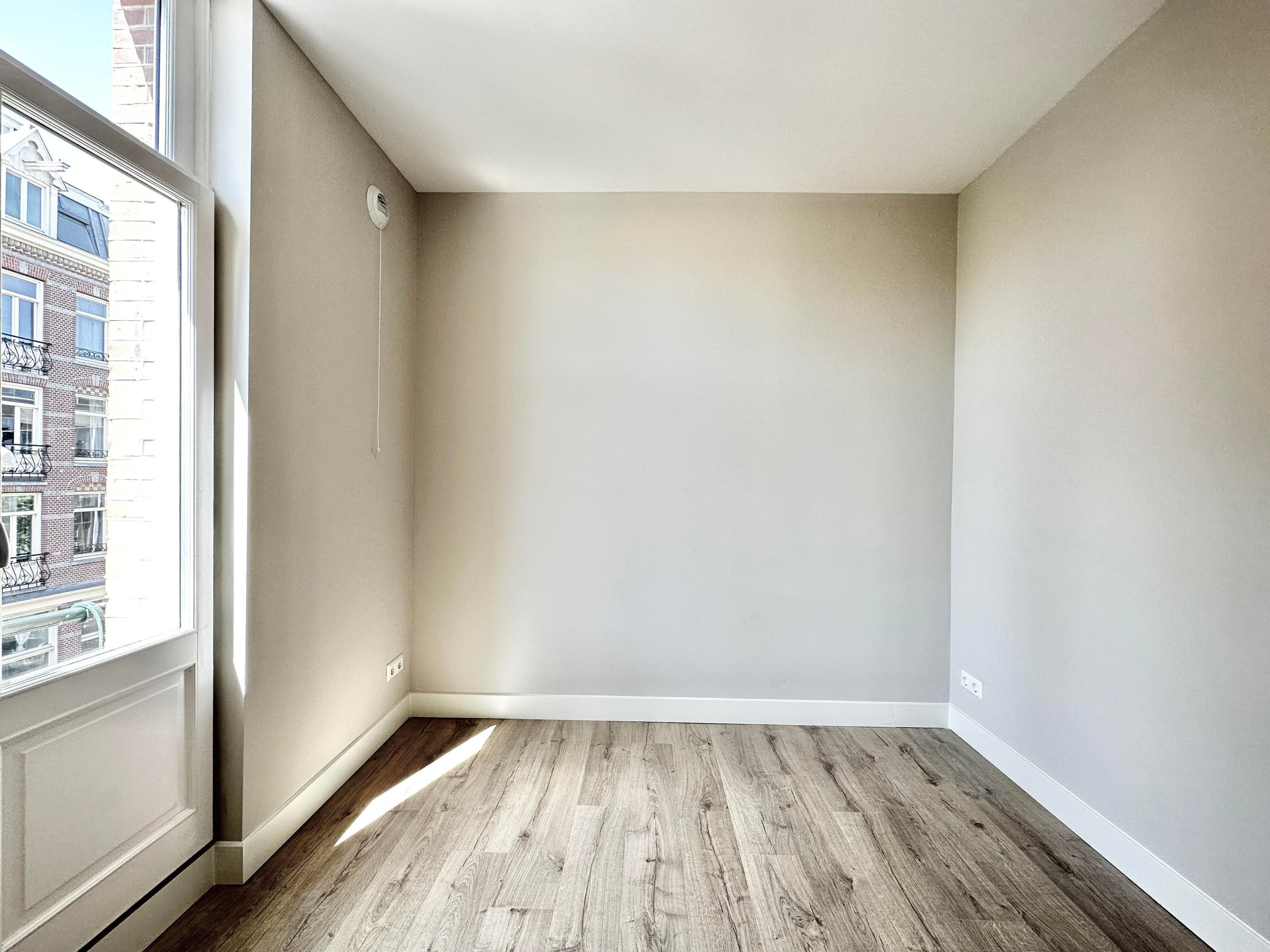 Te huur Appartement Ceintuurbaan in Amsterdam