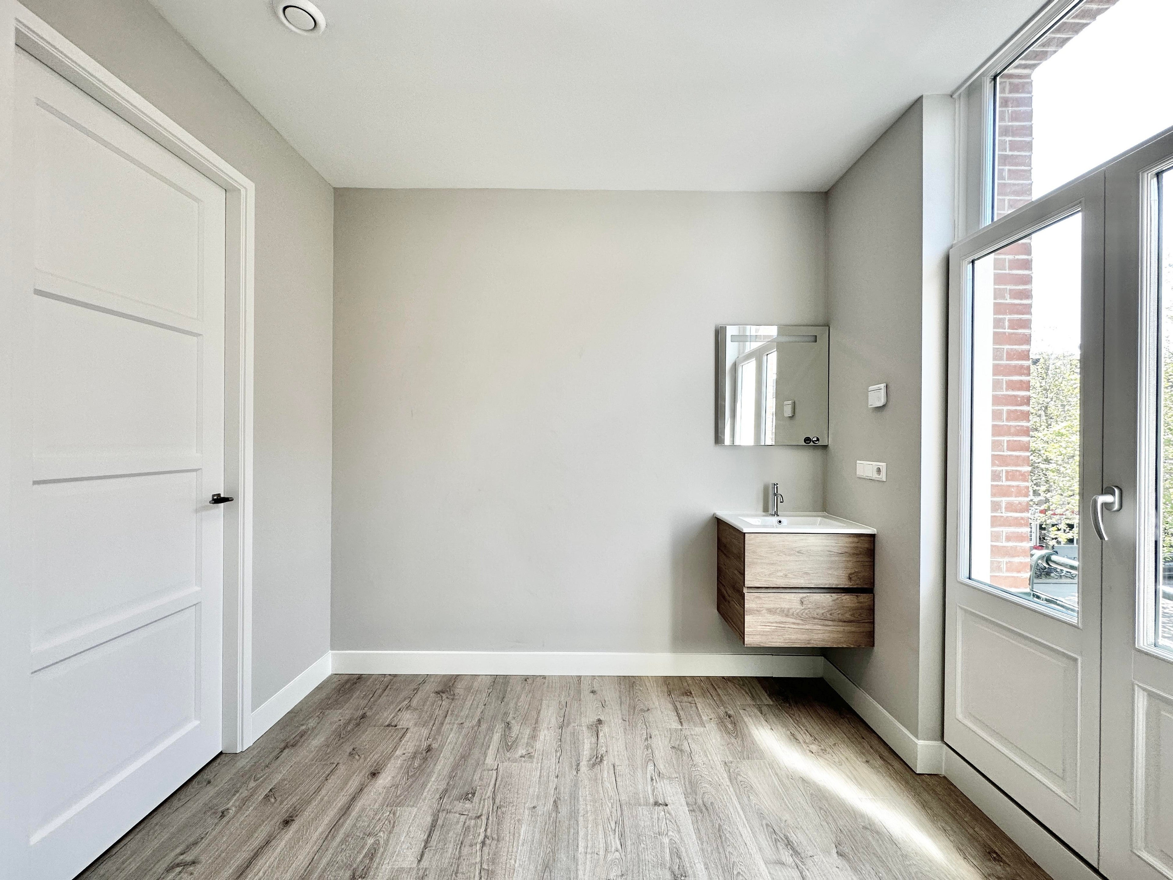 Te huur Appartement Ceintuurbaan in Amsterdam